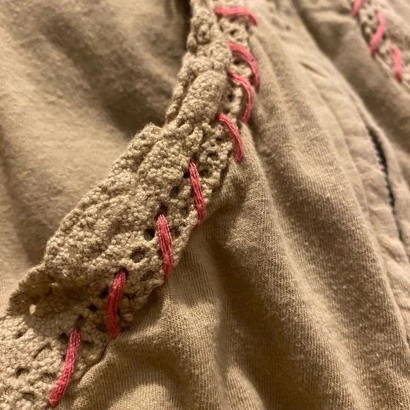 Miss Chievous Zip up - Picture 3 of 5